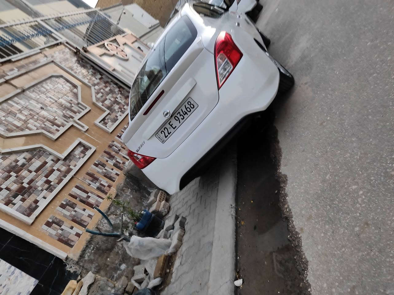 نيسان صني هندي 2024  
رقم اربيل سنوية لسنة 30
وكالة او تحويل 
ماشية  57 الف 
رقم اربيل باسمي
بيها جاملغ مبدل صوب السائق  بدون دواخل

والامين بارد 

115 وبيها مجال حك الجية 
نجف حي السلام 
***********
واتساب
