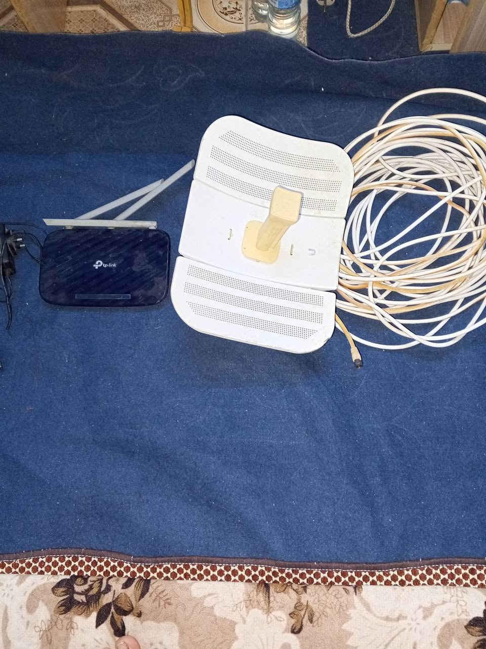 صينية انترنت ورواتر وواير كامل للبيع مابيهم اي عيب سعر 50 ألف وبيه مجال العنوان كركوك على من يريد يدخل على خاص حتى انطيه رقم


**إذا كنت صاحب هذا الإعلان وتريد حذفه لأي سبب، رجاءا أرسل رسالة إلى الدعم الفني**