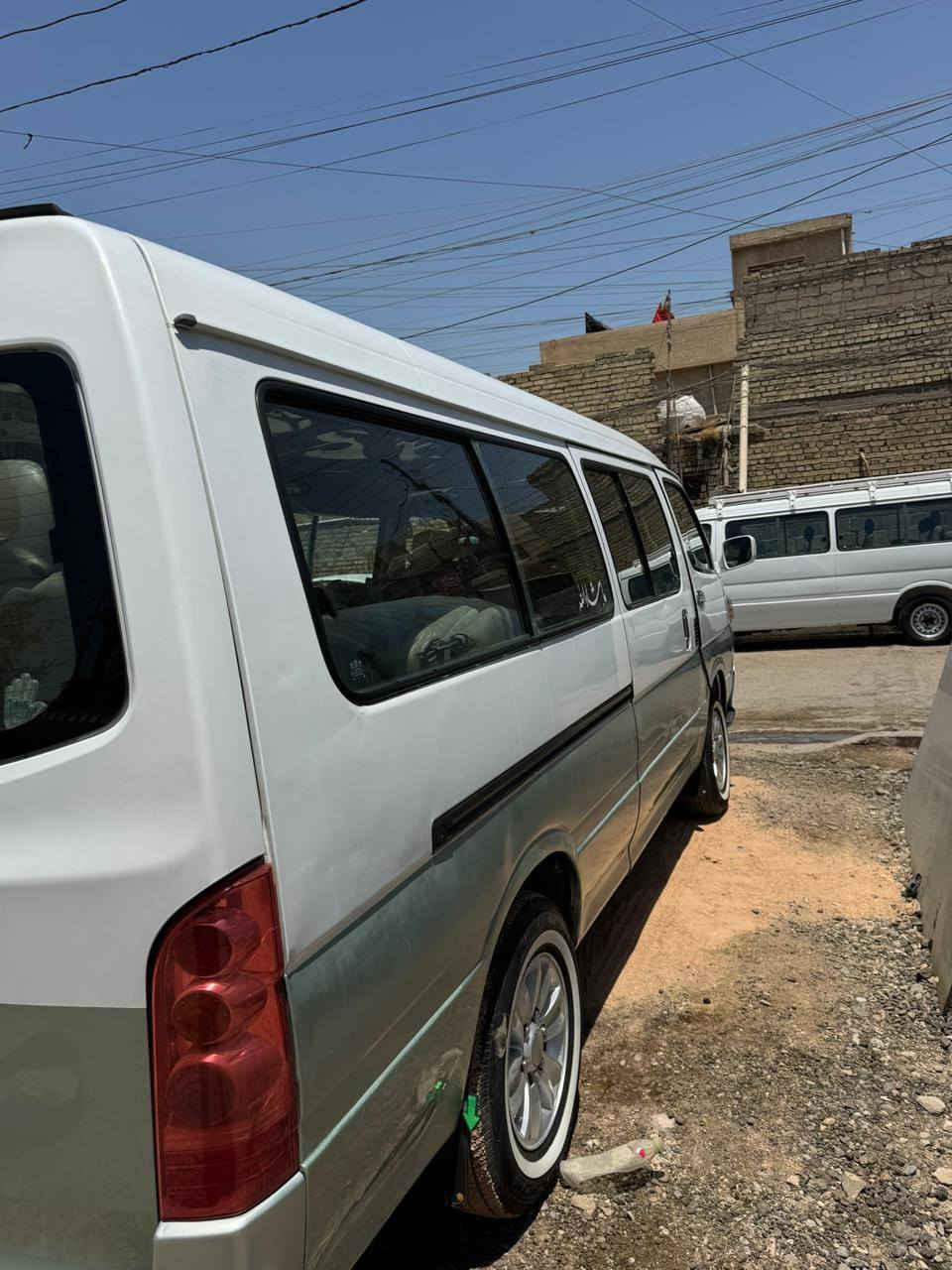 اسلام عليكم من رخصه الادمن سياره جنبي فحل ٢٠١٢ بغداد بسمنه السياره بيهه صبغ وره باب اسلايت بل حجل وبيهه بارد بل بجم موضح بالصوره مكينه كير اكسل كفاله السياره مكانهه بغداد الزعفرانيه السعر ٨٠ وهذا رقمي ***********
