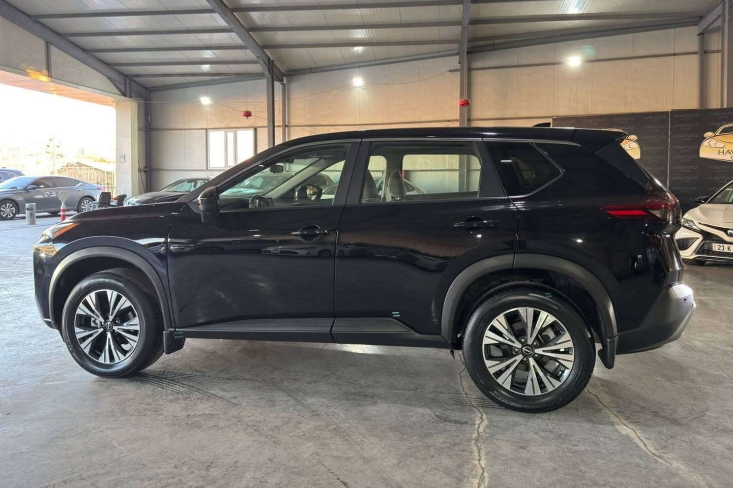 نیسان ڕۆگ 2023 مواصفات SV 
مەکینە ١٥ تۆربۆ
پێش و دوا ڕادار
حاسە  
برێک بەصمە
ئۆتۆهۆڵد 
ئۆتۆترافیک
بەصمەوشەغال
ئۆتۆدرایڤ 
فڵچەجام قترە 
لایت زینۆن 
١٥٫٠٠٠ کم ڕۆشتووە 
سەیارەکە بێ بۆیاخە نوکە دەرزی پێوە نیە 
دەرگای سەکنی گۆڕاوە بە بیلاد 
دەعامی بۆ دەعامی بەشەرت 

سعر: لە کۆمێنت داوای بکە ڕاستەوخۆ بۆت دێت 📩 

گێڕ و مەکینەی پشانی ١٠ وەستا بدە 
سەیارەکە خۆم ڕەقەمم کردوەو 
بەناوی خۆمەوەیە و هەمو شتێکی جاهیزە 
پێویست بە وەسف ناکات زۆر تازەو لۆکە سەیارەکە.

ژمارەی خاوەن سەیارە 
***********
