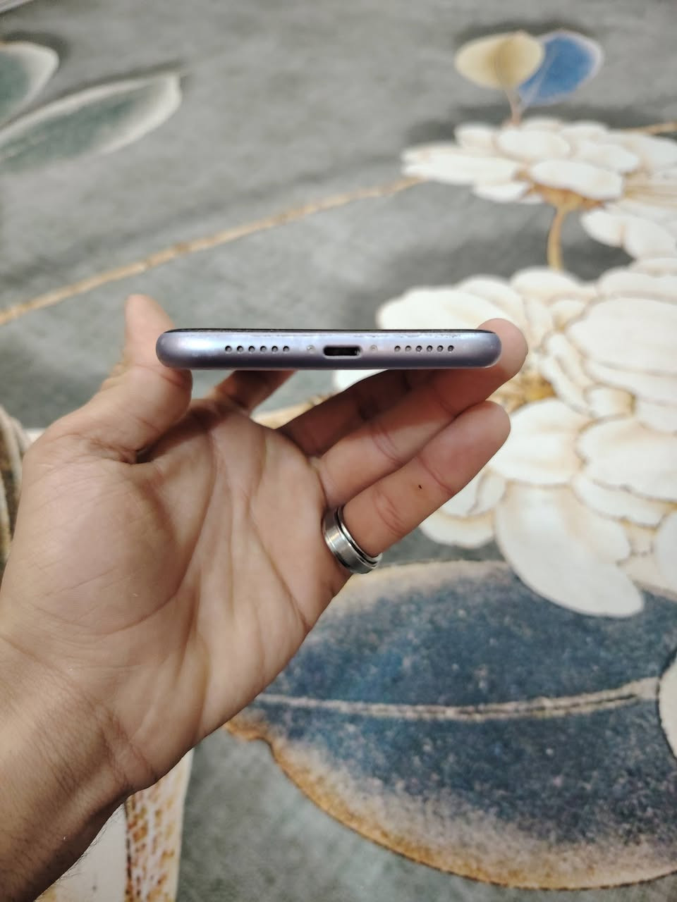 للبيع او مراوس
ايفون 11 عادي مستعمل الون بنفسجي ذاكره 128 البطارية 79 نموذج M الجهاز مامبدل ولا مفتوح ونضيف 100% الجهاز شوفت عينكم نضيف السعر 275 المكان حلة نادر الثانية الرقم ***********
