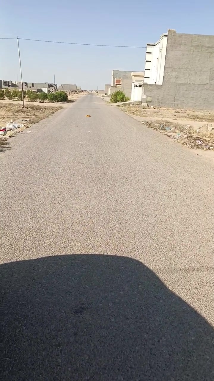 ***********
***********
قطعــــه المساحه 120 شارع تجاري 50 متر بليط منطقة ال 17 الف الوجه 6 ونزل 20 ) ب اسم صاحبها مباشر
