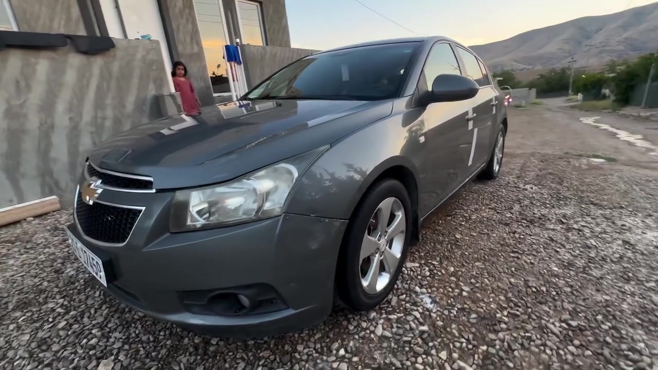 Shoflet cruze 2012 

مەکینە : 1.8
فول فول بەس سڵاید نیە تەحدید سورعە سوکان ڤۆلیۆم پێشو پشت حاسە ئاوێنە کارەبا تەبرید مەزبوت سەنەوی بەسەرچوە 300 هەزار غرامەی تیایە دوای معامەلە ئەیگێڕمەوە ۳ پارچە بێ ناو گرتن لای سایەق 

لە سلێمانیم  
***********

56 معامەلەیەکی کەم
