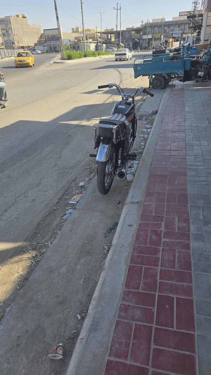 اسلام عليكم اربع كير اسكنر رابيدو ايراني موديل 23 مكينه مفتوحه امبدل بيه بس بوشه اصليه اوياه ضفيره كامله مال نامه اصليه وجوزه وقفاله كامله كل نقص ما بيه بس الويل المامي بي عواج سعره قفل ٤٧٥ رقمي واتساب ***********
