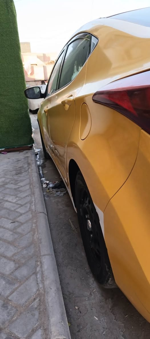 100$ 
***********
وارد امريكي 
سونارها بل منشور 
مدينه الصدر
