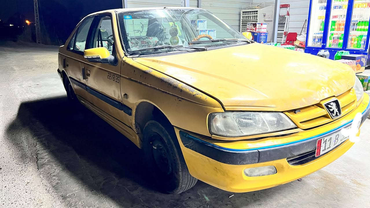 بيجيو بارص 2011
مصفرة هيئة وغرامات 
بأسمي 
بيها ضربة بالجاملغ الخلفي وموضحه بالصورة
تبريد شغال 
السعر 38 وبيها مجال 
عنوان بغداد 
رقم الهاتف  ***********
