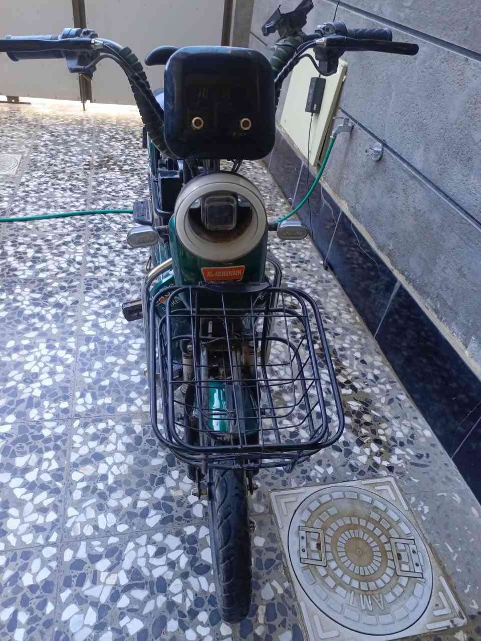 دراجه شحن للبيع السعر ٢٧٥ وبيها مجال
للتواصل 
***********
***********
