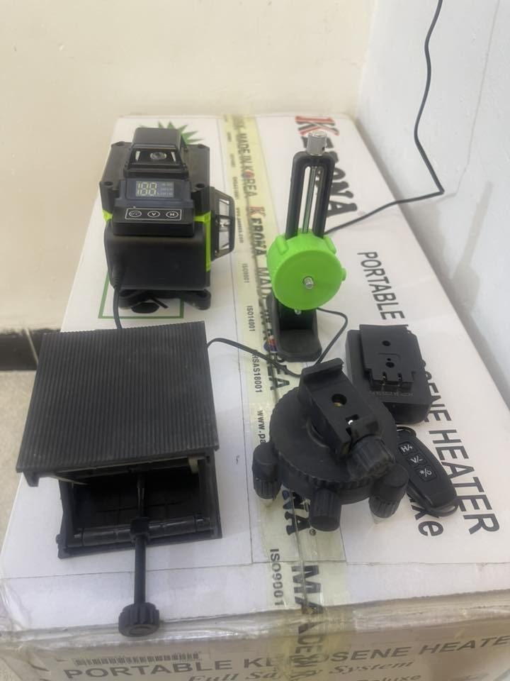 ليزر 4 خطوط بي خط واكف خراضه مامله وجنطه السعر 30 الف يوجد توصيل


**إذا كنت صاحب هذا الإعلان وتريد حذفه لأي سبب، رجاءا أرسل رسالة إلى الدعم الفني**