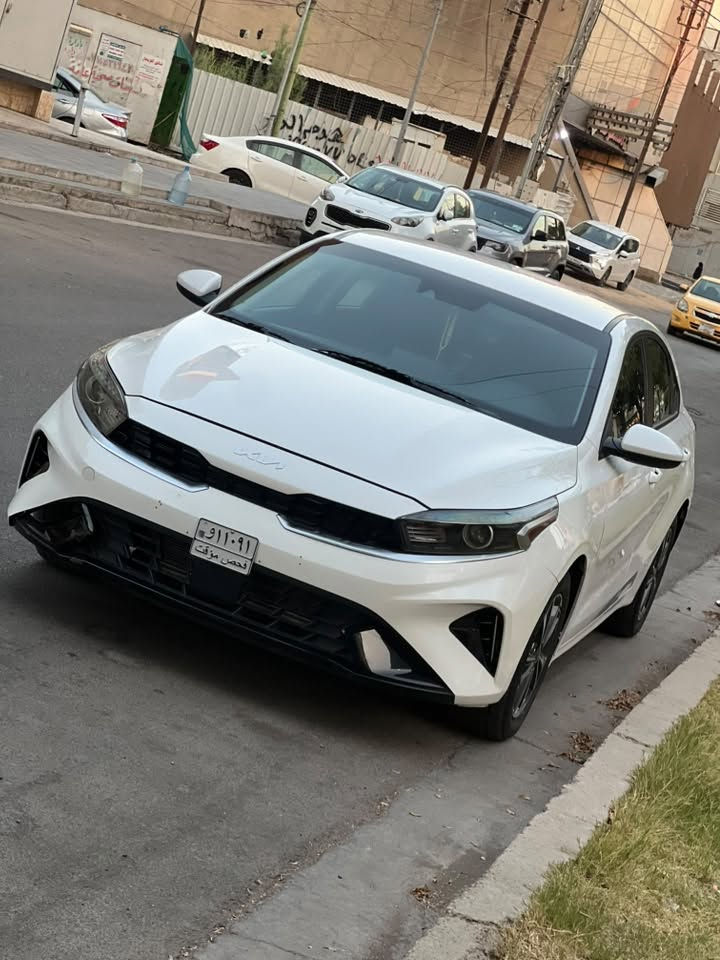 سلام عليكم 
فورتي موديل 2024 دخول جديد ما مرقم حادثه بجم ٣ قطع بنيد وجاملغات اماميه ماشية 24  بيع او مرارس السعر125وبي مجال  للاستفسار ***********
