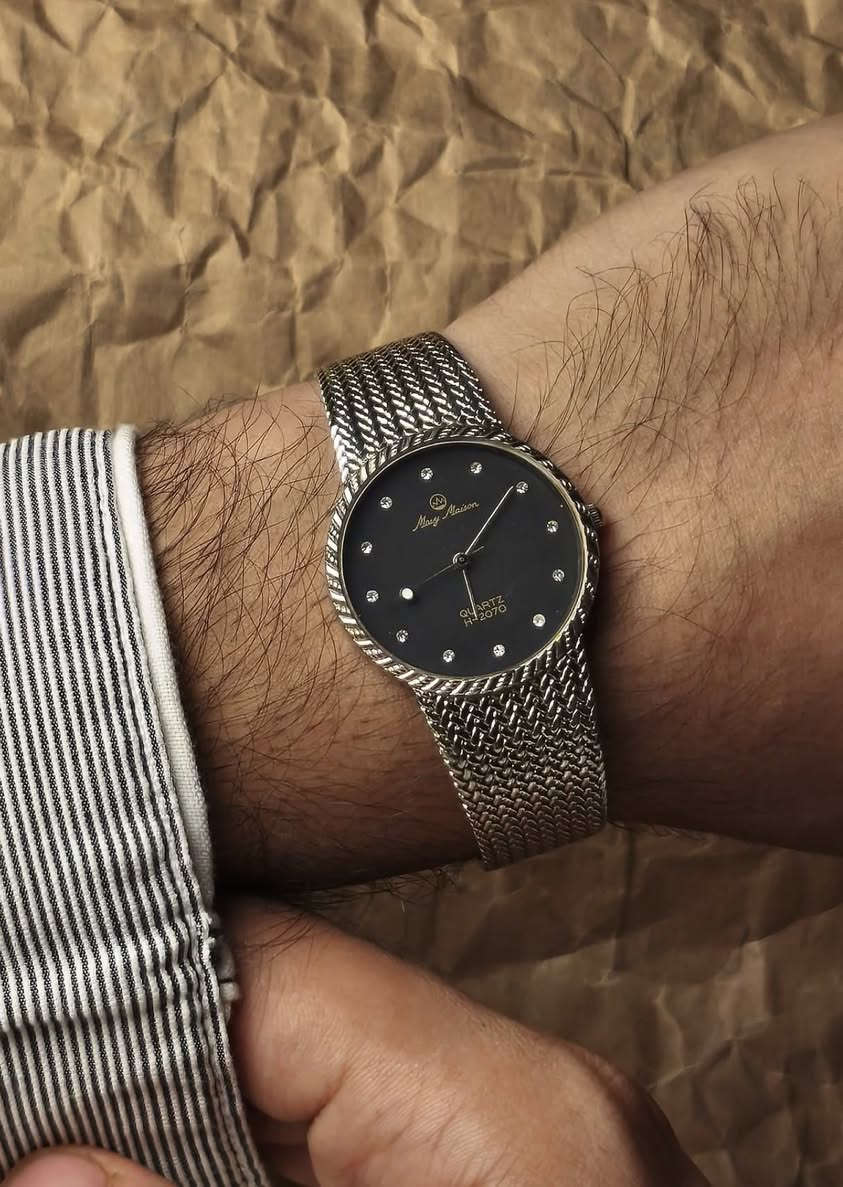 #Unique... Vintage watches ••for sale ..


**إذا كنت صاحب هذا الإعلان وتريد حذفه لأي سبب، رجاءا أرسل رسالة إلى الدعم الفني**