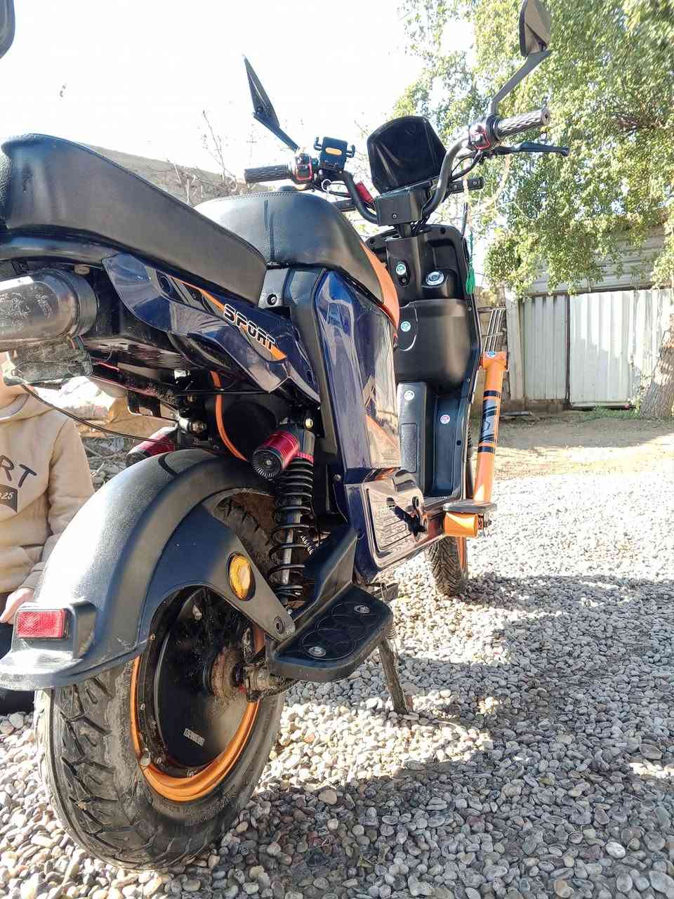 إعادة النشر بسبب الوعود الكاذبة 

السلام عليكم..موطور(R9sport)
المواصفات 

1/بطاريات شرط.
2/نضام بلوتوث.
3/ضوء زنون.
4/دبل اشاير 2.
5/تواير جدد2.
6/اربع4سرع.
7/نضافته.90/100
الموطور جاهز من كلشي شغل وتطلع (السعر430وبي مجال)ه‍ــ.***********.الخاص مفتوح✋💸
