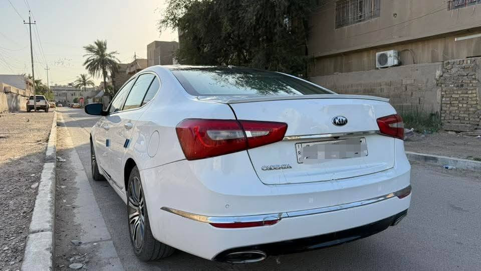 كادينزا ٢٠١٤ رقم بغداد دولي  فوول مواصفات  ٦ سلندر بانوراما تحكمات فوول بصمه أبواب بصمه تشغيل شاشه كأمره دواره اشاير بالمري يدات نيكل مري شفط كشتات كهرباء خرن ميموري تدفئه تبريد كشنات تبريد امامي خلفي (قطعتين ) عداد إلكتروني تبريد بالشاشه. بيها مكانات صبغ كير محرك صدر جاهز السعر 113
للاتصال *********** بغداد, العراق
