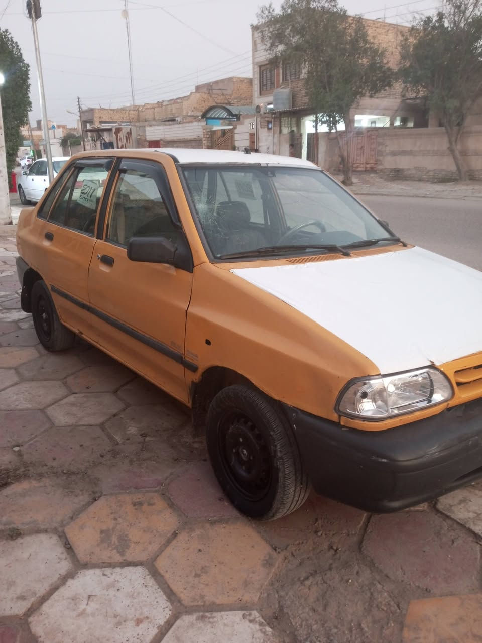 السلام عليكم البيع سياره سايبه موديل 11 سنويه 27 *********** المكان العمارة ابو رمانه السعر 14وبيه مجال
