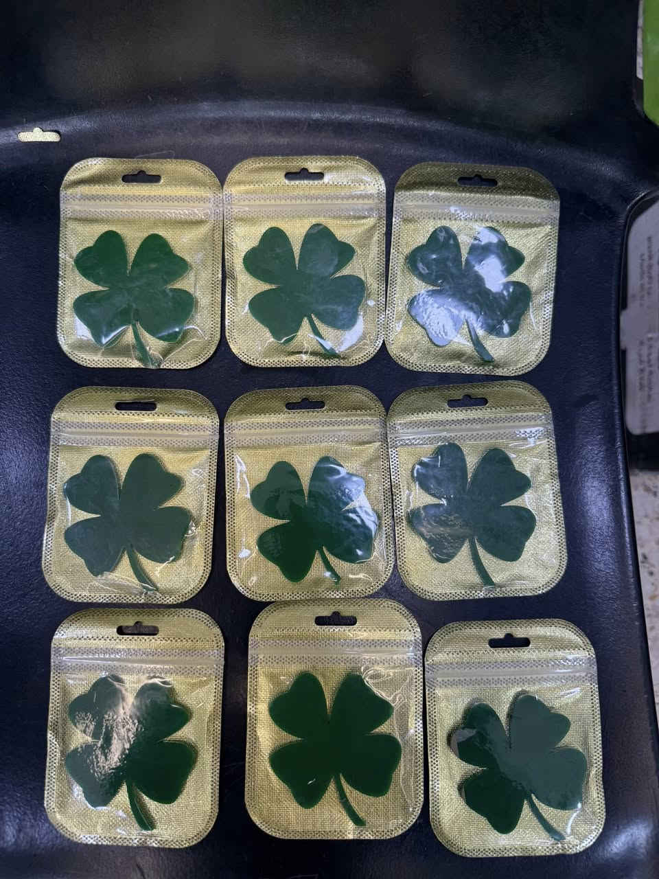 كماليات حمودي القريشي
بغداد حي العامل 
***********
