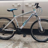 بيسكل جبلي • ٢٦بوصة • مستعمل نظيف