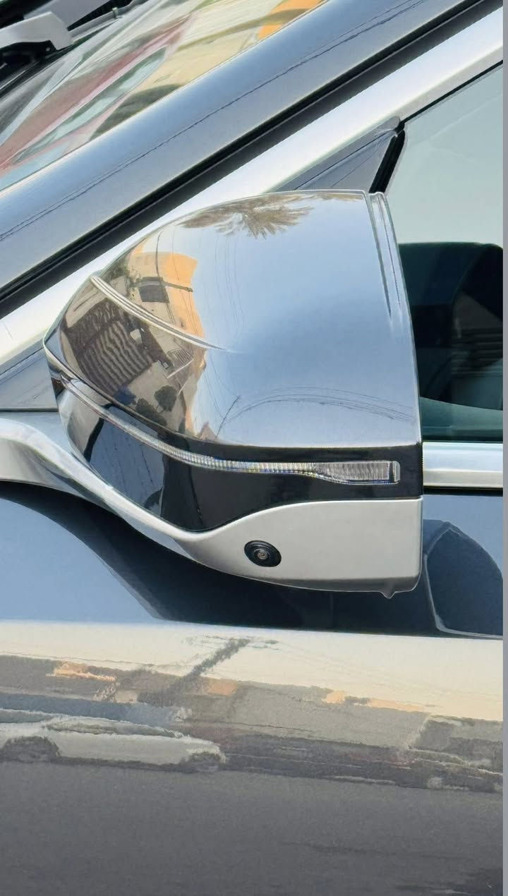 Bmw 530 2024 كلين تايتل    Luxury line اعلى فئة
رقم اربيل (22)
-كفاله عامه شرط الدعاميات. والصبغ والبارد والفتح. 

- سستم صوت هارمان كاردن 
- حساسات 360 “
-كاميرات 360
- ماشيه 39الف ميل 
- شحن واير لس
- جنطه كهرباء 
- كشنات هيتر 
- ستيرن هيتر 
- ردار امامي + جانبي. 
- مكان السياره بغداد 

- السعر44,500
***********
