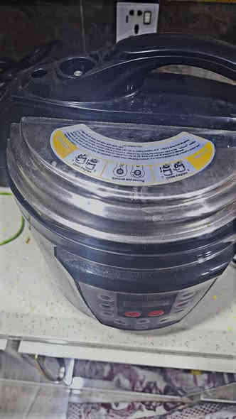 ضغط كهربائي الحجم 6 لتر مامستخدم قليل
نضيف رايده ب65 وبيه مجال مكاني الجبيله ***********
