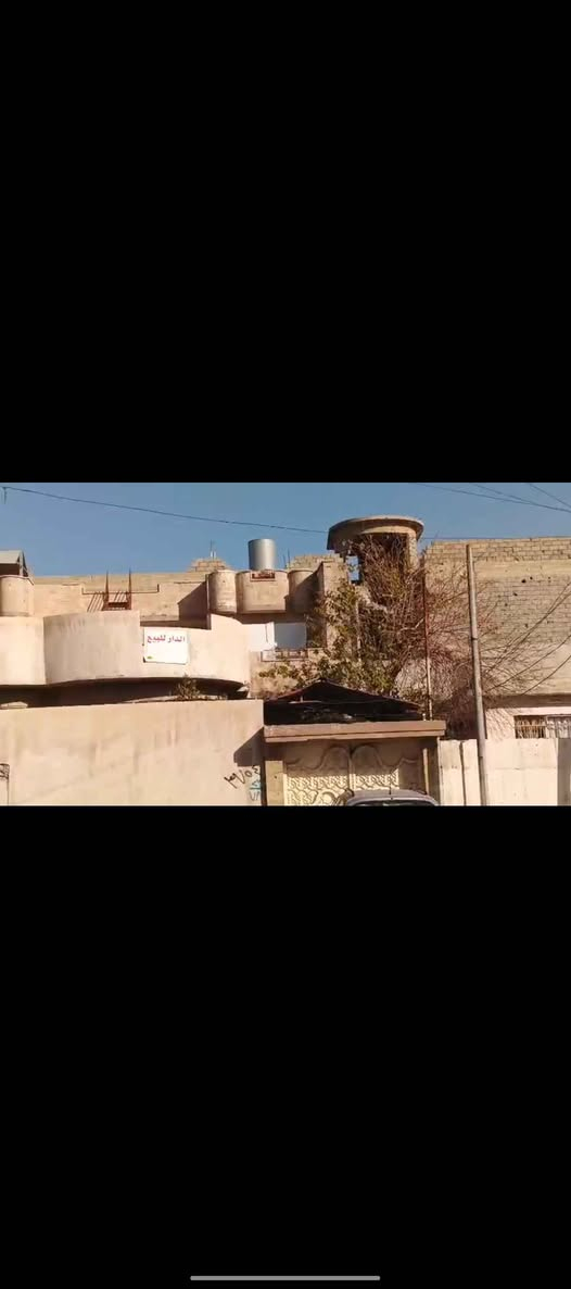 📌منزل للبيع بمساحة 📌ممتازة وسعر مناسب ♦
📌البيت طابو ملك صرف  سند 25
📌وجاهز للتحويل 
📌الشراء من المالك الشرعي 
 📌وموقع متميز  يقع على الشارع الرئيسي 20 متر 
الموقع حي الشفاءقرب الطريق المؤدي لمعمل الببسي 
📌 المساحة الكلية للمنزل ٤٦٢
📌الواجهة 21 متر 
📌العمق 22 متر
📌موقع استثماري يصلح  ❤مذخر ادوية
❤ويصلح معهد او مقر ❤منظمة او شركة
❤ويصلح منزل للسكن 💙فالطابق الثاني معزول 💙بشكل كامل عن الطابق الاول 
💙ويمكن استأجره 
📌والطابق الارضي مستقل
🌏 يحتوي على برج شركة زين للاتصالات
😍يعود بدخل ثابت وجيد.
😍انترنت شهري مستمر
😍كهرباء على مدار 24 ساعة الطابق الأرضي 
❤يحتوي على غرفتين نوم 
📌وهول 
📌ومطبخ 
📌واستقبال 
📌وهول داخلي
 📌وسرداب 
💜💙الطابق الثاني.يحتوي على
📌 هول 
📌وثلاث غرف نوم

لمعرفة باقي التفاصيل والسعر يمكن
التواصل الاتصال على

 الرقم
*********** بغداد, العراق
