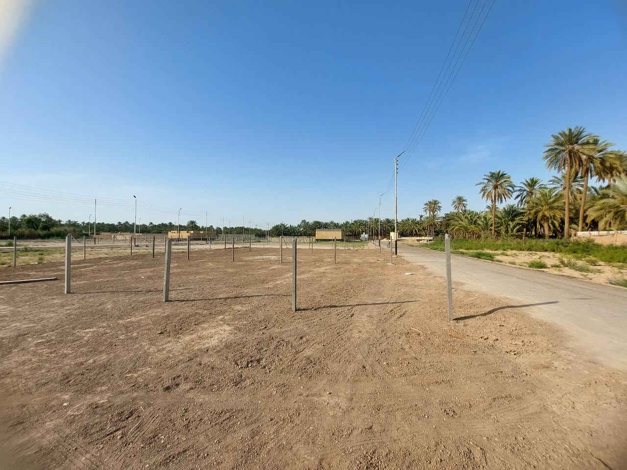 🏡✨ قطع سكنية استثمارية مميزة في بابل✨🏡

فرصه ذهبية للسكن والاستثمار 📈
قطع داخل الساحة الجديدة وبموقع مرتب ومخدوم بالكامل ✅

🔹 تبليط
🔹 كهرباء
🔹 ماء
🔹 خدمات متوفرة بالكامل
🔹 المساحات: ٢٠٠ متر

📍الموقع ممتاز ومناسب للسكن والاستثمار
⚠️ باقي عدد قليل جداً من القطع + (تخفيض للي ياخذ اكثر من وحده)

📞 
للإستفسار والحجز: بابل سياحي الحصين مكتب سيد حسن عرفان 
***********
