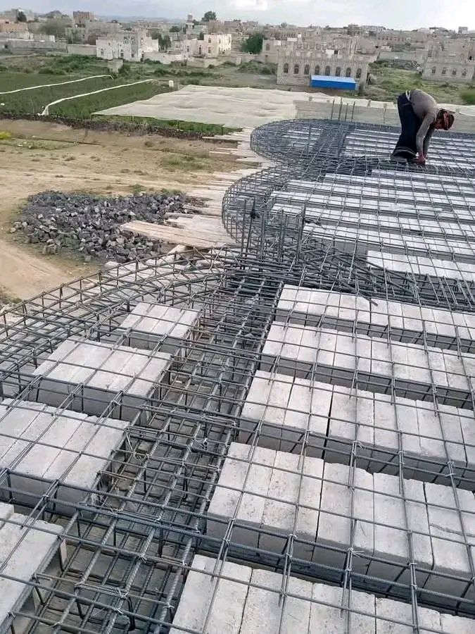 عندي كادر وخباطه جاهزين للعمل 
تفاصيل ***********
