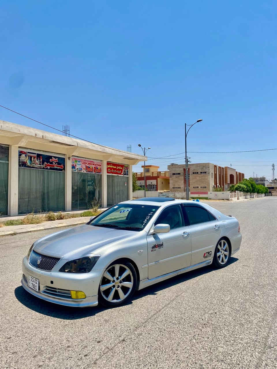 سڵاو ڕێز شاهینە  بڕاوە مۆدیل  2005 سپۆرت 182 بی دوکەڵ ناو ڕەشو ساج سور جڵدو هیتەر سڵاوئیت سوکان کارەباو تەحدید سورەعە  ئاوێنە کارەبا سەیارەکە ئەڵقاو ئەڵق لەو حەیەی سپۆرتی بۆ داندراوە سەیارەکە تا بڵی جوانە لە قوەتی خۆی بێزارە نرخ 53 گەڵاو مەجال ***********.     ***********

