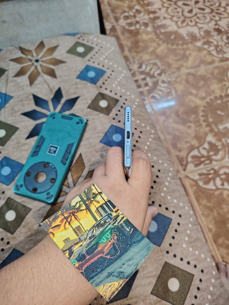من رخصه الادمن
السلام عليكم 
هونر x9a 5G
اكس 9 اي فايف جي
نظافه الجهاز 75 بل 100
كامل ملحقات 
ذاكرة 256 اعله فئه
جهازكلشي شغال
***********
التواصل فقط وتساب ومتواجد بل فيسبوك 
لا يوجد توصيل 
مكان بغداد ابو غريب خان ضاري
السعر 190 الف 
رجائن الي ما يشتري لا يتعبني🫶
