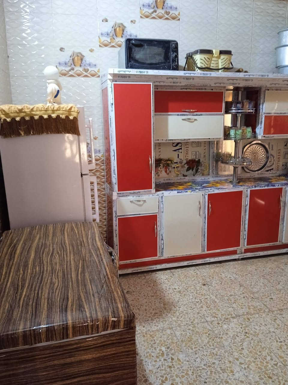 #للبيع
📛 دار سكن طابو زراعي سند 25

📛 المساحة 440 متر

📛 يتكون من غرفتين و صاله مطبخ صحيات داخليه وخارجيه وحديقة

📛 في الديوانية السنية 👈 قرب #الجامعه_الجديدة

📛 الاساس كونكريت ورباط فوق الشبابيك سگف عكاده

📛 تتوفر كافه الخدمات من ماء كهرباء شوارع تبليط

📛 للاستفسار مراجعه مكتب ابو ولي النائلي للعقار في السنية الشارع التجاري جوار عمارة سيد كريم دنكه
***********
