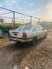 للبيع اوبل اوميكه كير محرك شرط كشر نضيف حيل السعر 12 وبيها مجال للستفس...