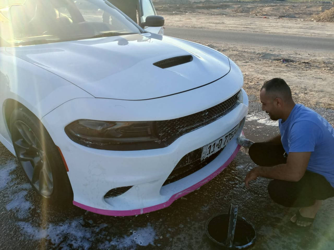 السلام عليكم جارجر موديل 23..فول جيتي واحد على واحد السياره كفاله عامه فقط جاملغ بارد عكس السايق ممفتوح على بارد مصلح والمواصفات مال جيتي معروفة ميحتاج اشرحها وطول المنشور سياره ب اسمي تحويل ثاني يوم مكانها بغداد...السعر اتصل وبخدمتك..***********
