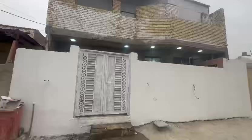 يا الله 

دار للبيع مساحه 100 مربع بناء حديث 2025

البناء رفت طابوك صب مسلح قاطين 

مشمولين بل تبليط الاليات جاي تبلط
بل منطقه

العنوان الرشاد شارع التانكي 

السعر 65 وبي مجال 

الهاتف ***********
