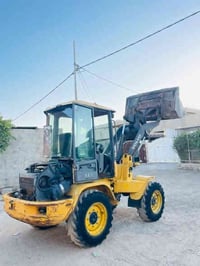 فالفو للبيع ايل 30 موديل 99 الرقم 07702368454