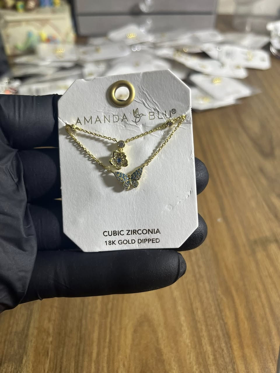 السلام عليكم اخير خمس كيلوات مسو عليهن عرض سعر الكيلو ٢٥ وتوصيل مجاني قطع كلها مطليه بل فضه عيار ١٨ ومطلي بل فضه الي يحب يتفضل خاص واني بل خدمه


**إذا كنت صاحب هذا الإعلان وتريد حذفه لأي سبب، رجاءا أرسل رسالة إلى الدعم الفني**