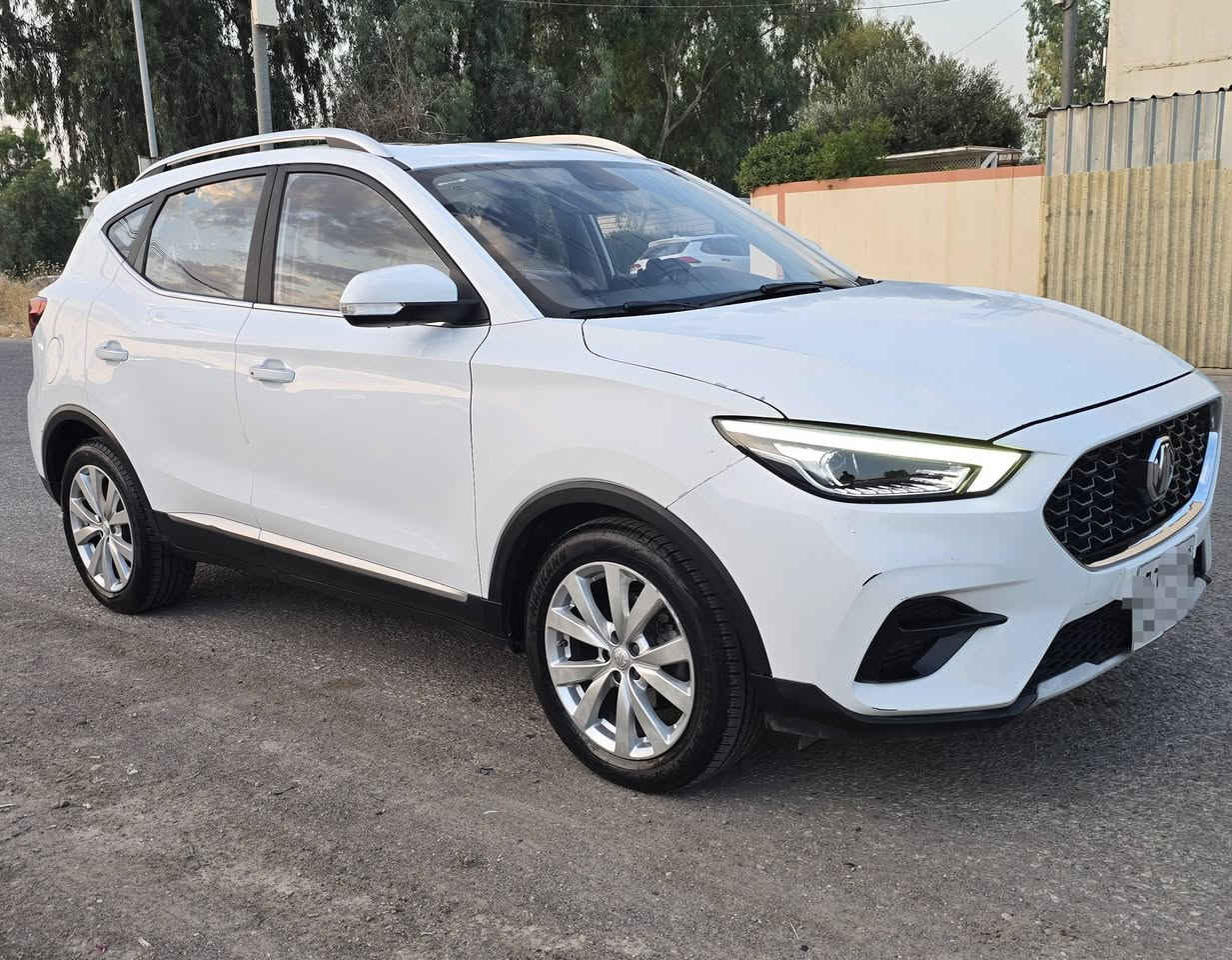 Mg zs 2020 luxury

بۆ فڕۆشتن 
فول مواسفات 
پانۆراما
Auto hold 
بسمە
برێک بەسمە 
تحدید سرعە 
ئاوێنە ئیشارە 
شاشە ئایپاد 
گێر و مەکینە بەشەرت 
دووپارچە بۆیاخی هەیە 
کەمێک تعدیلی هەیە 
بۆنیت و کەمێک چاملخ بێ ناوگرتن 
گەر ویستان رسمیبسۆنەرتان بۆ دەنێرم 
بۆ تەفاسیلی زیاتر 
نامە بۆ واتس ئەپ بنێرە 
***********
