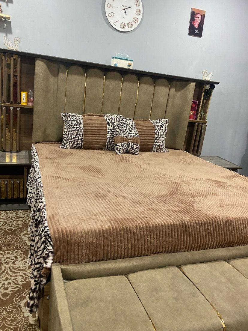 غرفه نوم تركيه الحجم الثقيل البيع النضافه 90%
الاستفسار،***********
