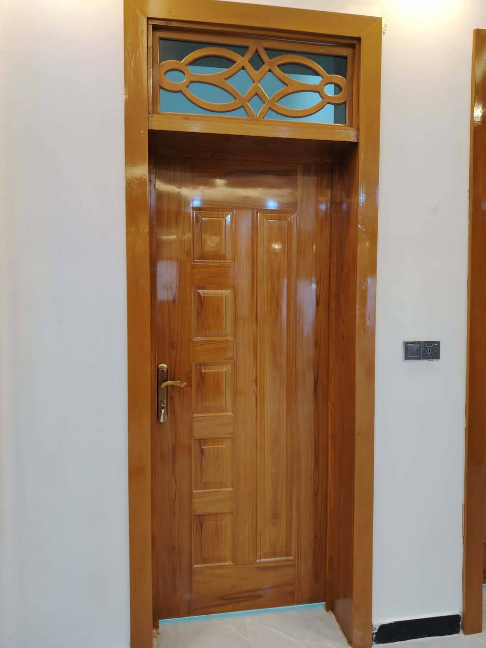 نجارة أمير الكرعاوي
صباغة المبدع مصطفى شبع نجاره مصطفى شبع 
اللهم صل على محمد وآل محمد

📢📢تعلن نجارة أمير الكرعاوي  عن عمل🔨 الأبواب والجراجيب🚪 بأنسب الأسعار والعمل درجة أولى كل ماعليك سوا الاتصال واحنا نجيك لبيتك🏠 عنوان المعمل نجف شارع المطار مقابل قرية الغدير عمود ٢٦٣ موبايل ***********
