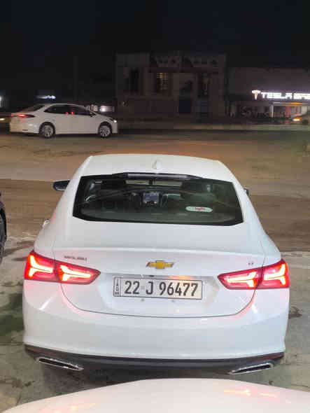 السلام عليكم 
للبيع شيفرولية ماليبو 2022
وارد امريكي رقم اربيل الدولي 
وكالة أو تحويل 
---------------------------------
* المواصفات * LT
•​ كاميرا للرؤية الخلفية.
•​ تحذير الاصطدام الأمامي.
•​ نظام تنبيه مغادرة المسار وتنبيه تغيير المسار.
•​ حساسات ركن خلفية وأمامية.
•​ نظام الكبح التلقائي في حالات الطوارئ
​📱 الميزات التكنولوجية والداخلية
•​ نظام معلوماتي ترفيهي: شاشة لمس ​تدعم : Apple CarPlay و Android Auto.
•​ نظام صوتي: بـ 6 سماعات
•​ تكييف هواء: تكييف أوتوماتيكي مناخ منفصل قطعتين 
•​ المقاعد: مقاعد قماش / كهرباء - تدفئة 
• محرك 1.5 توربو 
---------------------------------
الضرر..
تبديل جاملغ/ بنيد 
الشواصي كفالة 
السعر 💸💸 (( 125 )) 💲💲
للاستفسار الاتصال على الارقام التالية 

☎️ - ***********

☎️ - ***********
