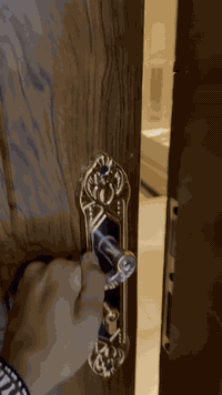 غرفه نوم للبيع مصار هواي اخذتها ب 3 و100 واريدها ب2200 مليونين و200 وب...