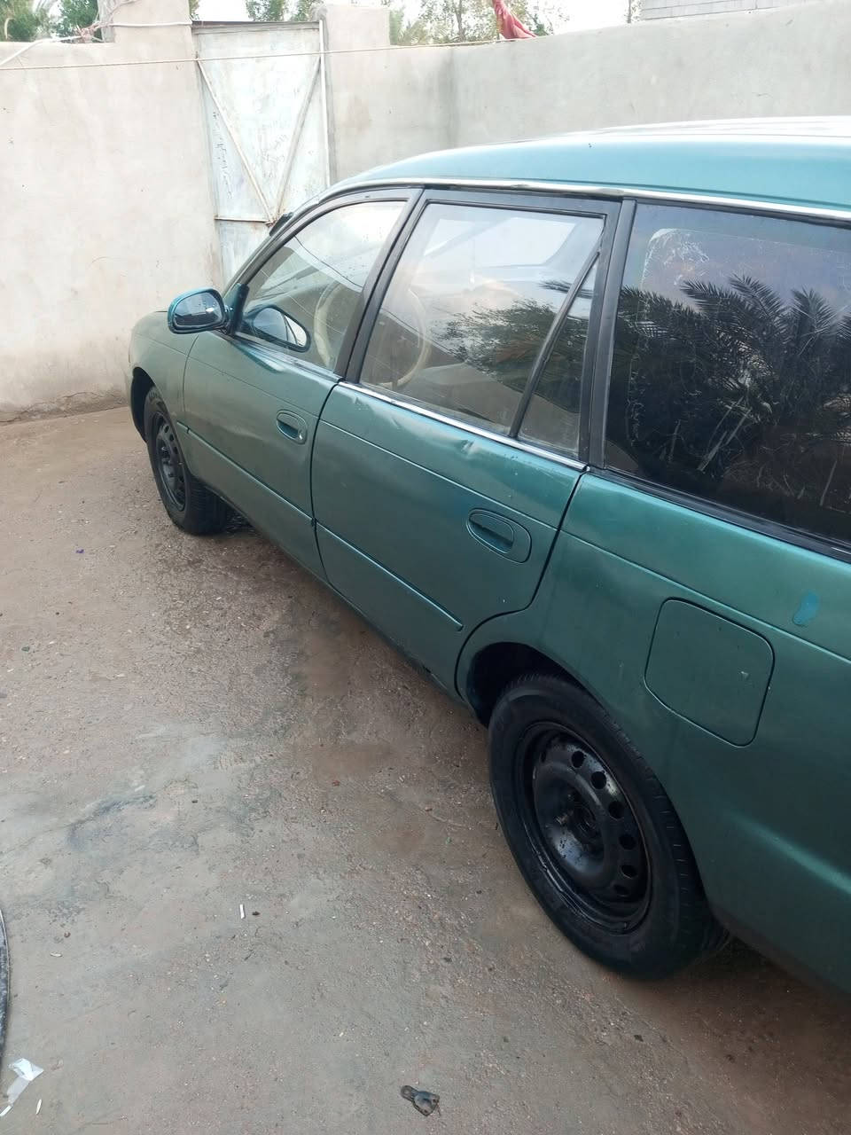 السلام عليكم
كورله ستيشن مديل 96 ايسر بلاد 
رقم بغداد بسمي. سنويه 2030 تنتهي  السيارة جاهزه   مكينه كير مكفولات مصبوغه عام 
البدي بدون اي ضربه  بعد تضل شوف العير 
تبريد شقال السعر 48 مكاني البصرة 
معارض البصره القديمه لبيع وشراء السيارات ***********
