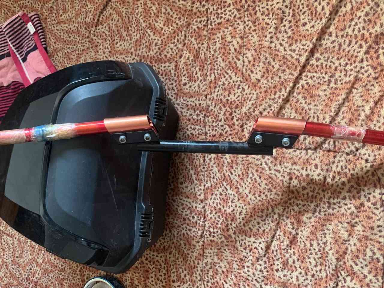 سلام عليكم ورحمة الله للبيع جنطة هايوشة وسكان رياضي قيم وخذ ***********
