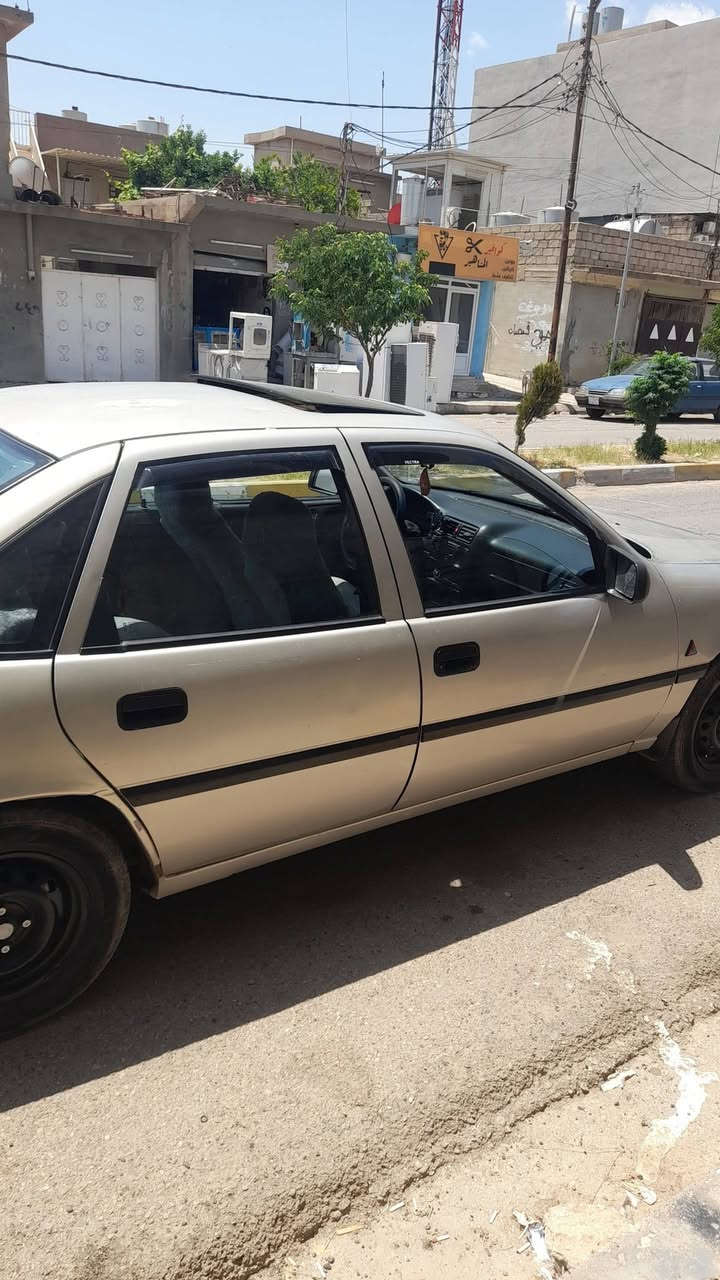 لبيع فكتره موديل 92فول بس كير عادي سلايت جام كهربائي اي بي اس حجم 20 محرك جديد مشروع وطني بسمي بي دفتر بانزين 
مابيها قطرت صبغ بس هلات 
سعر 45 بي مجال اتصل وتدلل
*********** وتساب
