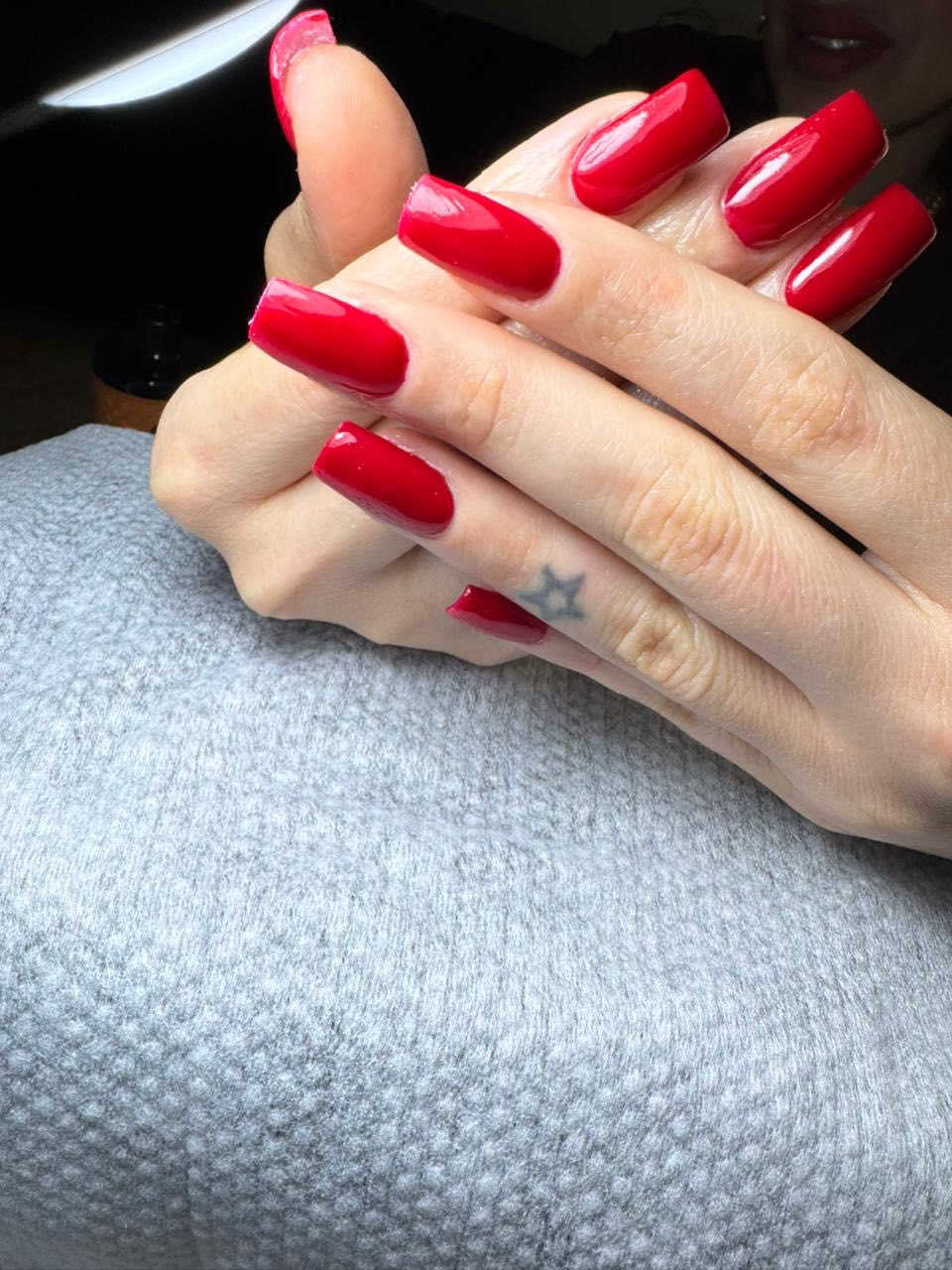 شوكت ناوية تسوين عناية العيد ؟ 👀✨
هسه لو بعدج تگولين “بعد وكت”؟ 😌💅

✨ عروض العيد وصلت.. والجمال عند تايا غير 😌💖
دللي نفسج قبل العيد بخدمات الشعر، الأظافر، البدكير والعناية الكاملة ✨
لأن العيدية الحلوة تبدي من اهتمامج بنفسج 🎀

احجزي موعدج هسه وخلي إطلالتج بالعيد تحچي عنج 🤍

📍 حي الإعلام – قرب سوق أميمة – مجاور تاشا للمنزلية
📞 ***********
✨ تايا بيوتي سبا
