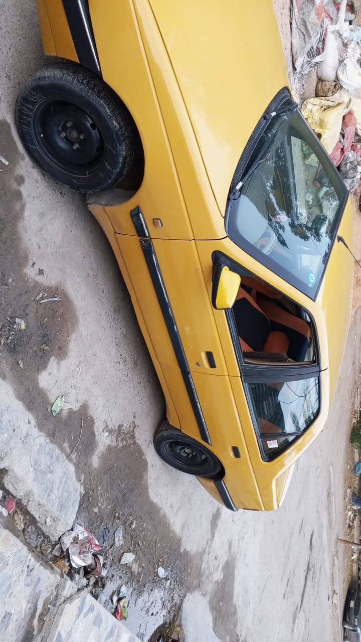 السلام عليكم لميس 2016 سنويه بسمي صدر جديد كير مكينه خير من الله دشبول عالي جاملغ وبنيد مبدل السعر 40 وبيها مجال للاستفسار واتساب ***********
اتصال ***********
