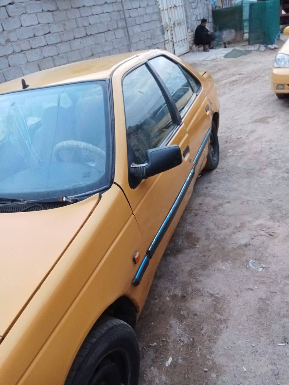 السلام عليكم سياره لبيع بيجو 405محور بيكاجو رقم بصره راعيه ماندله السعر 10وبيه مجال ***********
