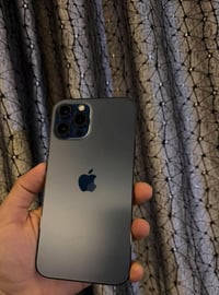 آيفون لون ازرق ١٢ ابرو ماكس شرق اوسط AAA  وتر ممفتوح  ذاكره ٢٥٦ بطاريه...