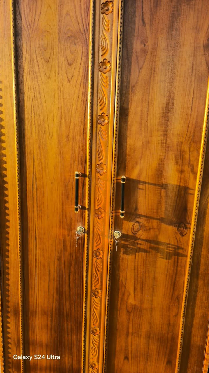 كنتور بابين ديكور كلش حلو، شغل درجة أولى 👍😍✨.
سعر مناسب جدًا 😍👏.
توجد خدمة توصيل 🚗💨.
*********** 📞.
للتواصل واتس آب أيضًا. WhatsApp📲.
ملاحظة/ كل ما نعرضه شغل معملنا جديد، ما نتعامل بالمستعمل 💯✅.
