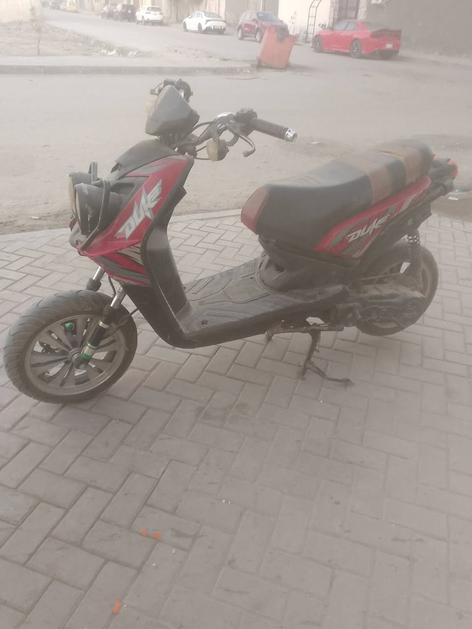 دراجه عاليه وحلوه وجاهزه كلشي شغال بيها دراجه مال كسبه سعر 250 عنوان سماوه حي الحكم ***********
