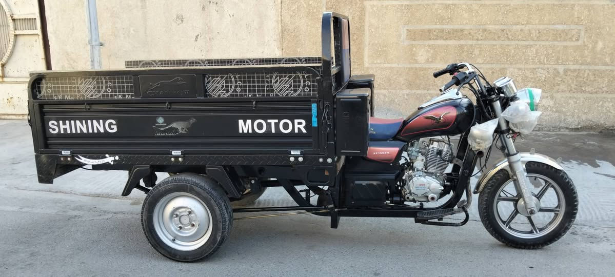 السلام عليكم ستوتة اللبيع صقر موديل 2025 السعر مليون وتسعمية سلف هندر كهربائيات شغالة اوراق اسكنر مكاني بغداد مدينة الصدر هاذه رقمي ***********
