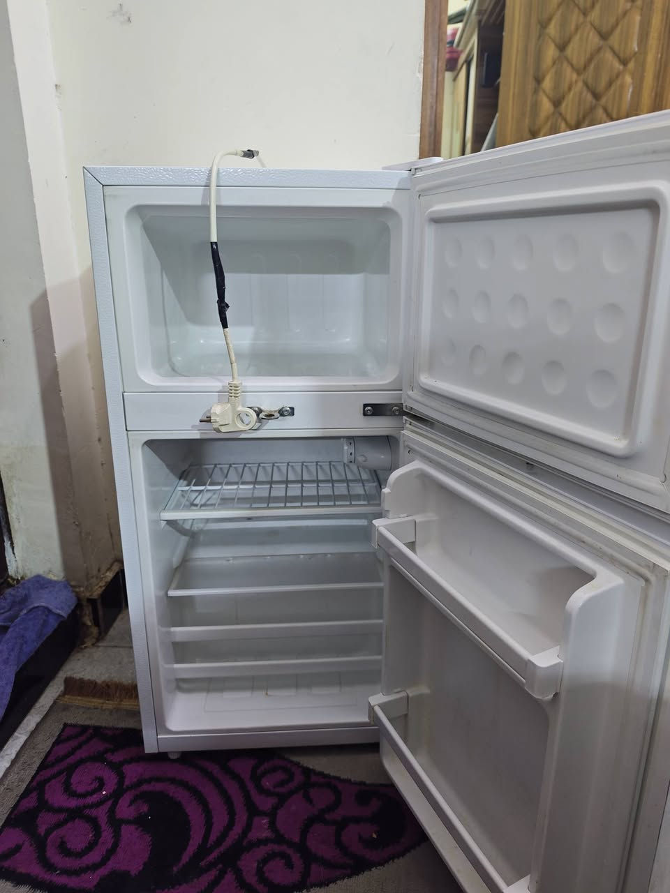 ثلاجه مكتبيه نضيفه وشغاله مابيه شي للاستفسار خاص مكاني البياع


**إذا كنت صاحب هذا الإعلان وتريد حذفه لأي سبب، رجاءا أرسل رسالة إلى الدعم الفني**