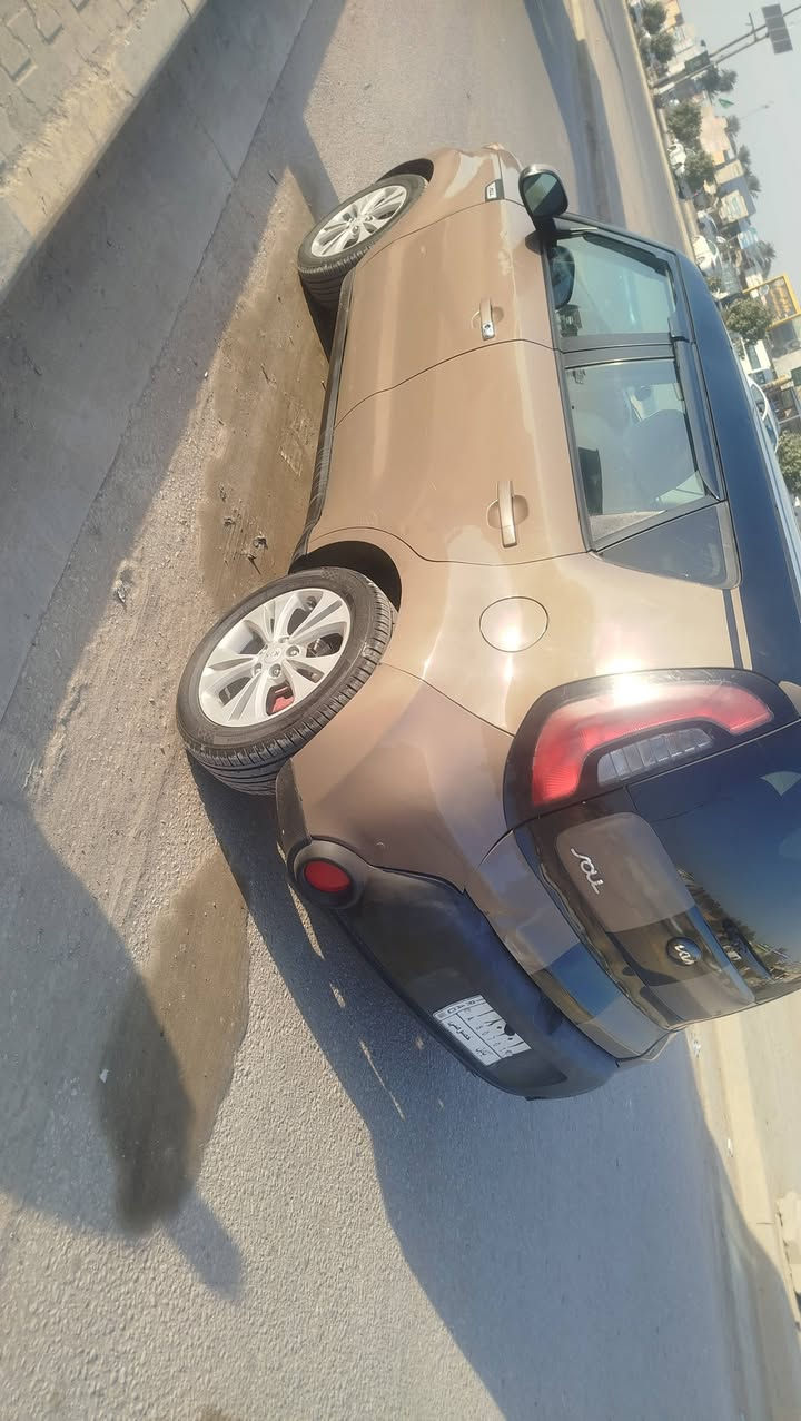 سعر 89
السلام عليكم صول  للبيع. 2014مكاني بابل رقم بابل مكينه 2000 جي دي اي سياره مكينه كير حداديه تبريد تخم تاير كله جديد ماشيه 120 سياره جديده بيه 3قطع صبغ بدون دواخل شواصي لغد حوض كله مكفول بدون اي دواخل للاستفسار اكثر اتصال علرقم  سعر 89 ورقه***********
