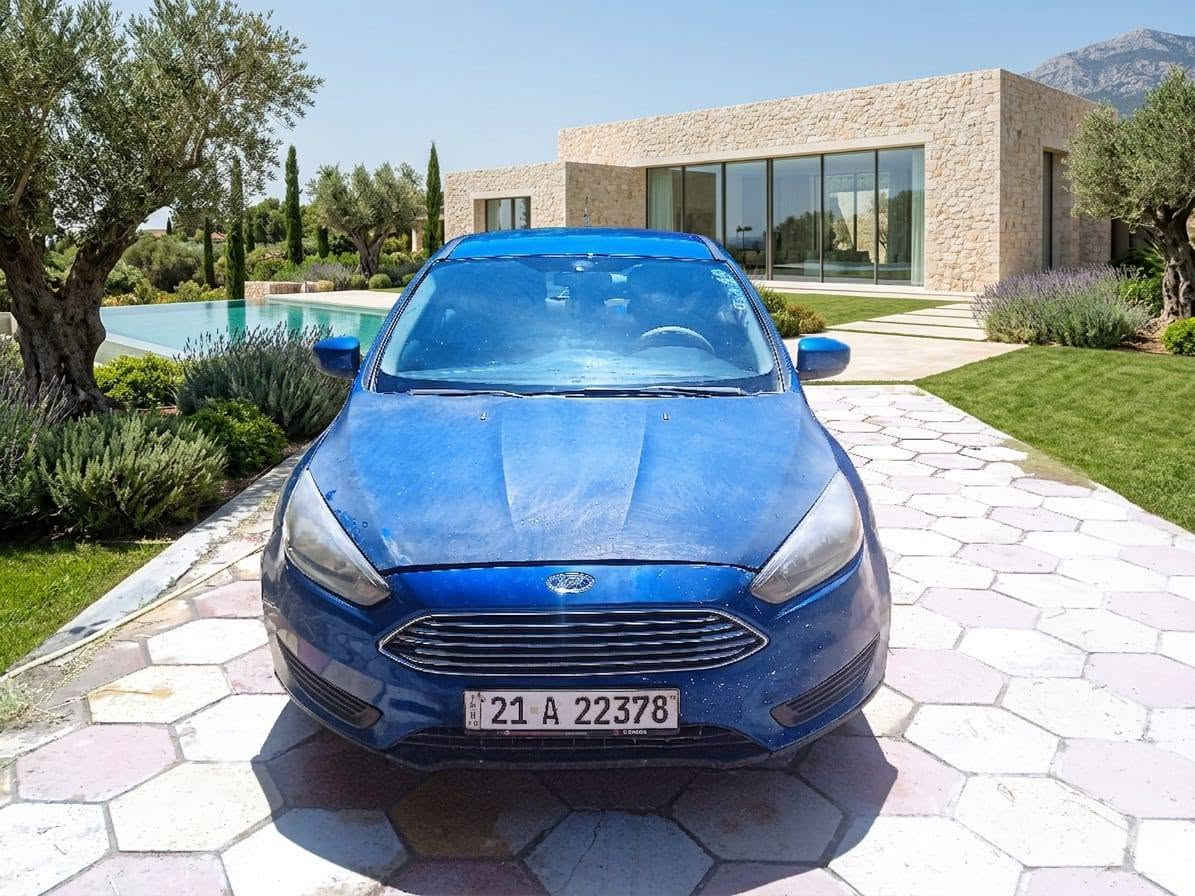 فورد فوكس ٢٠١٨محرك ٢٠٠٠اربعة بستم بدون تيربو بدون صبغ عدى البنيد السعر ٨٠ للاستفسار الاتصال ب*********** ***********
